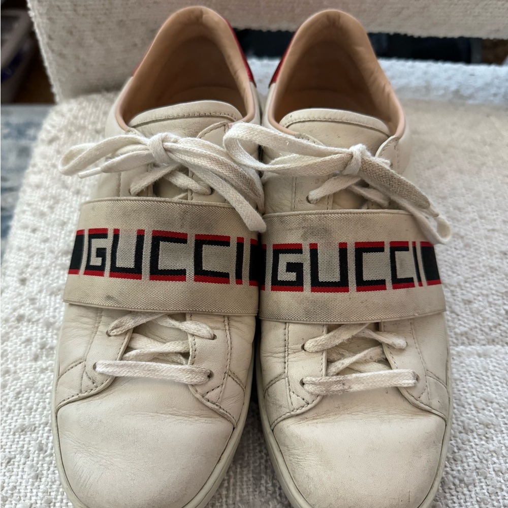 Gucci Sneakers size 38
